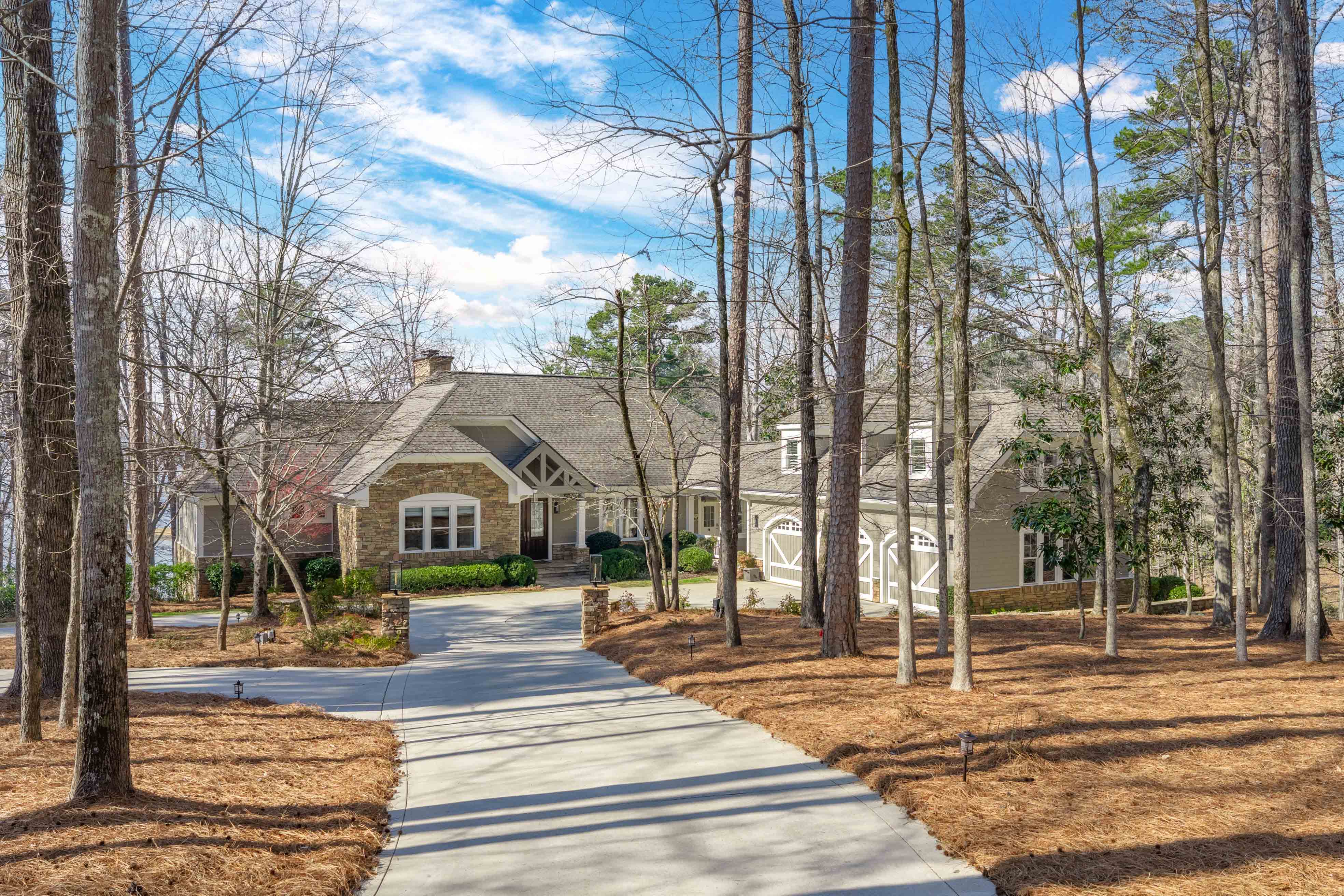 1041 Ruth's Way image 3